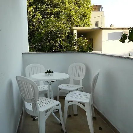 Luna Drvenik (Split-Dalmatia)