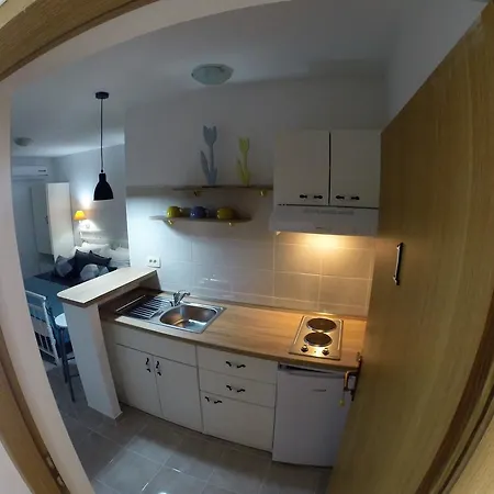 Apartament Luna Drvenik (Split-Dalmatia)