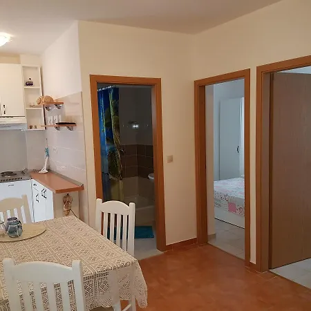 Luna Apartament Drvenik (Split-Dalmatia)