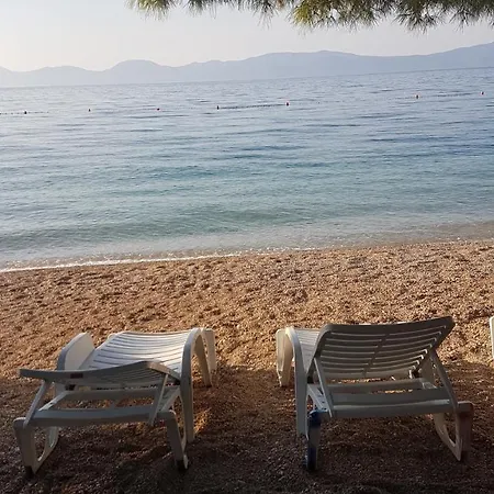 Luna Drvenik (Split-Dalmatia)