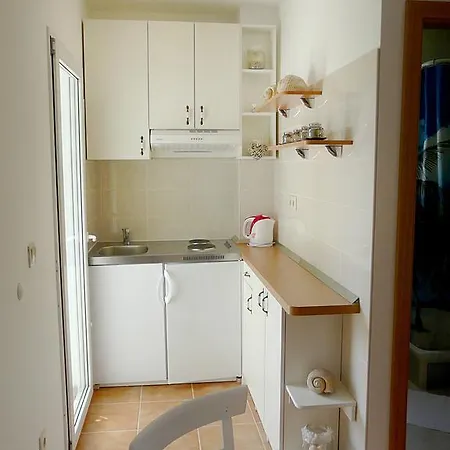 Luna Apartment Drvenik (Split-Dalmatia)