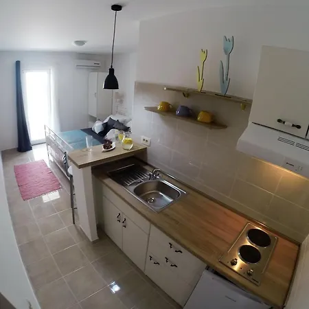 Luna * Drvenik (Split-Dalmatia)