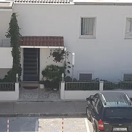 Luna Drvenik (Split-Dalmatia)