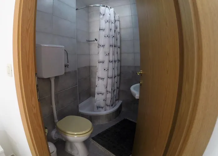 Luna アパート ドルヴェニク