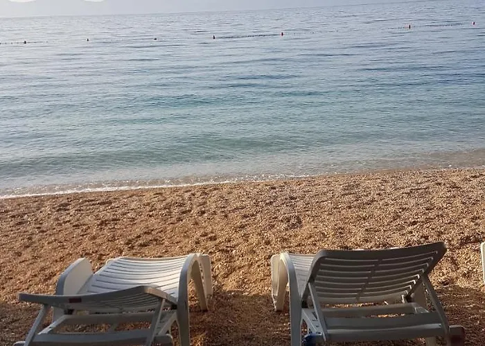Luna Drvenik (Split-Dalmatia)